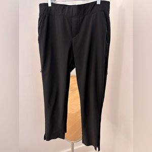 Athleta Brooklyn pant in black size 10P